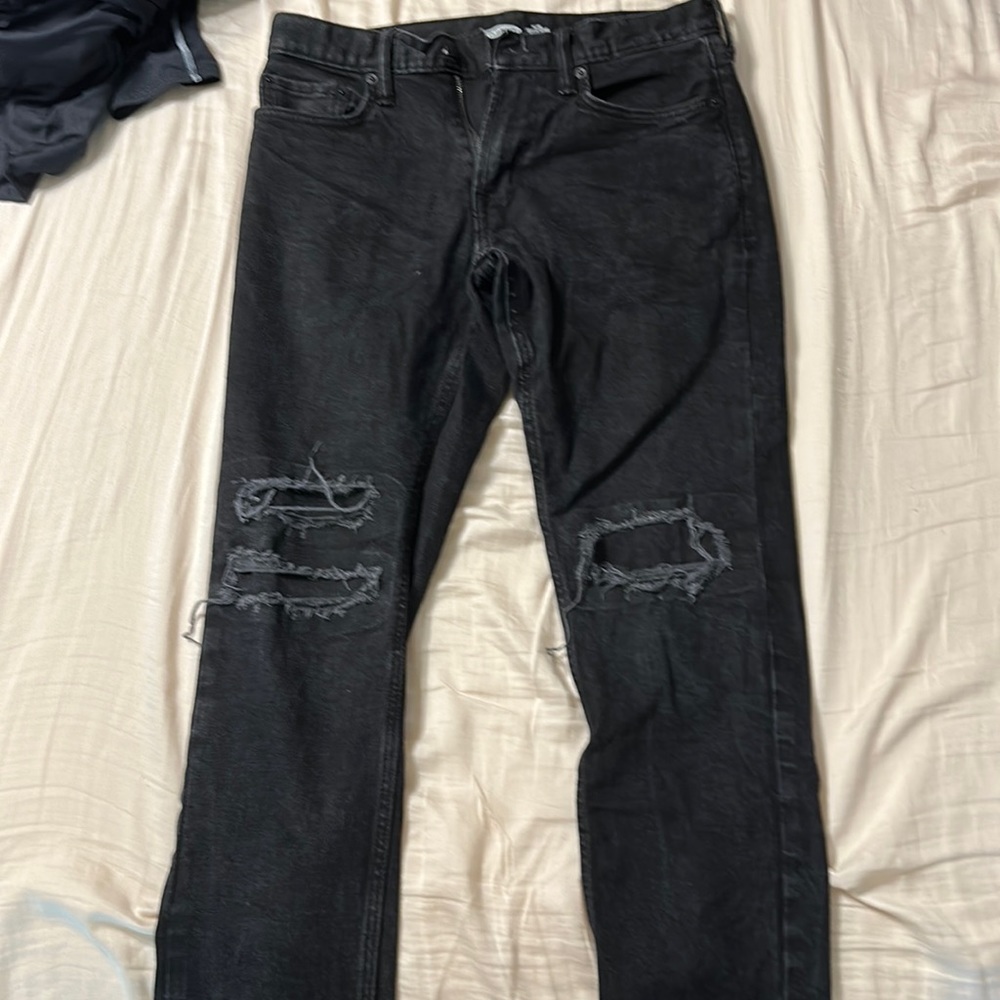 Black Ripped Jeans
